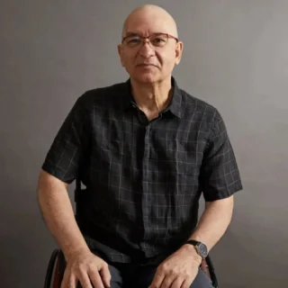 Hoje (04/05), é aniversário do cantor e compositor Herbert Vianna @herbertvianna dos Paralamas que completa 64 anos.

#herbertvianna #happybirthday #boomerangmusic