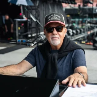 Hoje (09/05), é aniversário do cantor e compositor Billy Joel @billyjoel que completa 76 anos.

#billyjoel #happybirthday #boomerangmusic